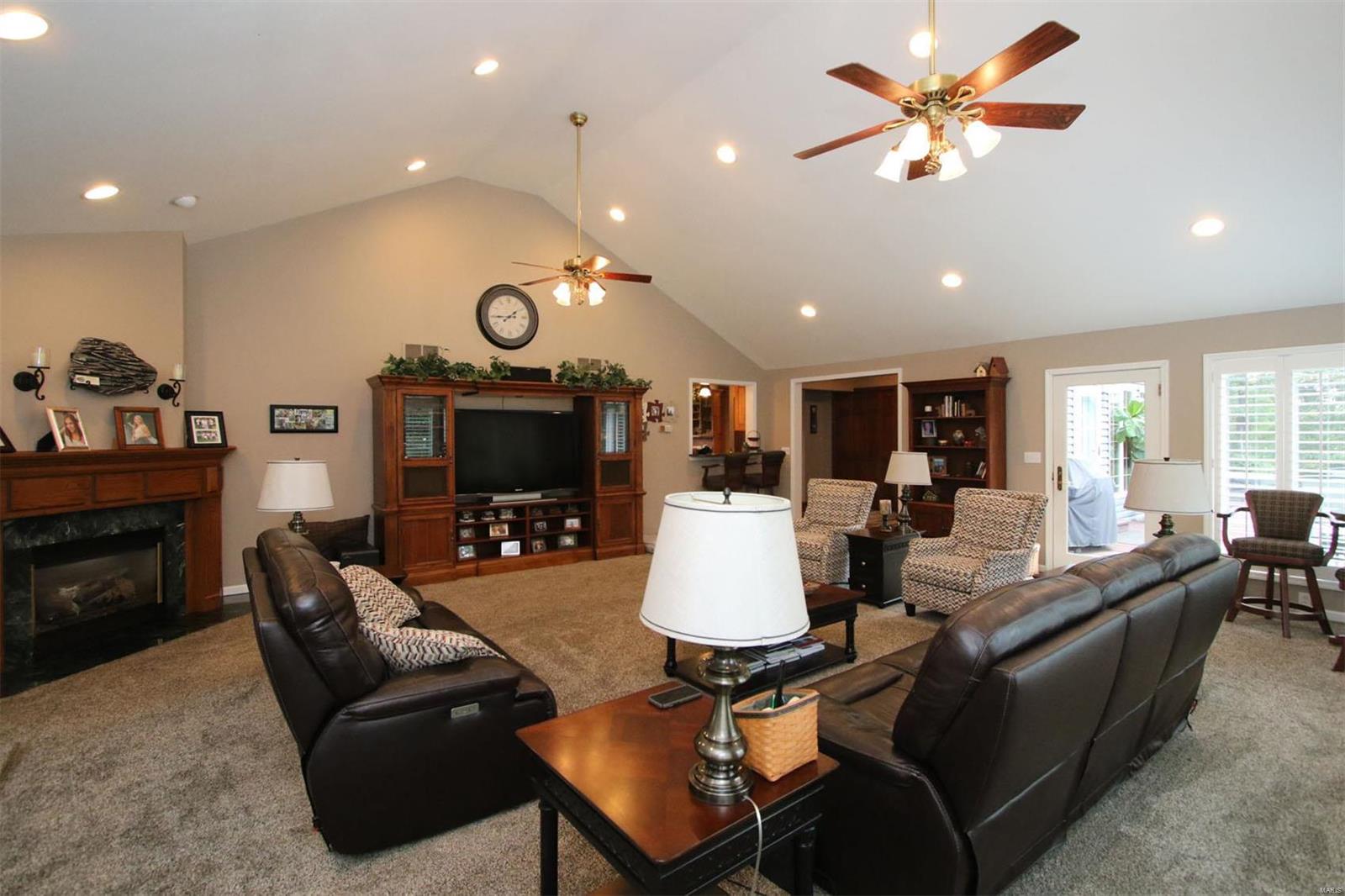 177 Snake Road Dorsey, IL 62021 - Photo 37 of 97