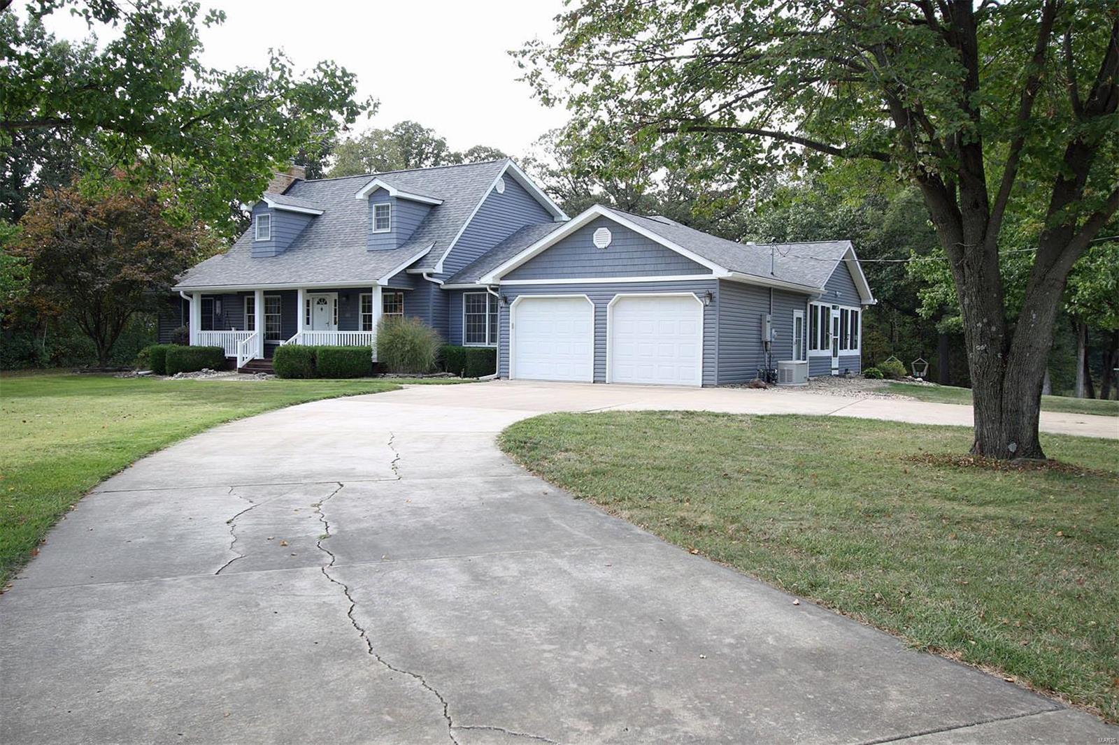 177 Snake Road Dorsey, IL 62021 - Photo 6 of 97