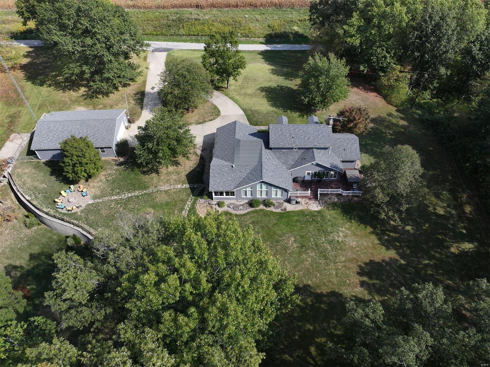 177 Snake Road Dorsey, IL 62021 - Photo 78 of 97