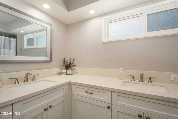 $925,000 | 411 Eastwood Drive, Oxnard, CA 93030