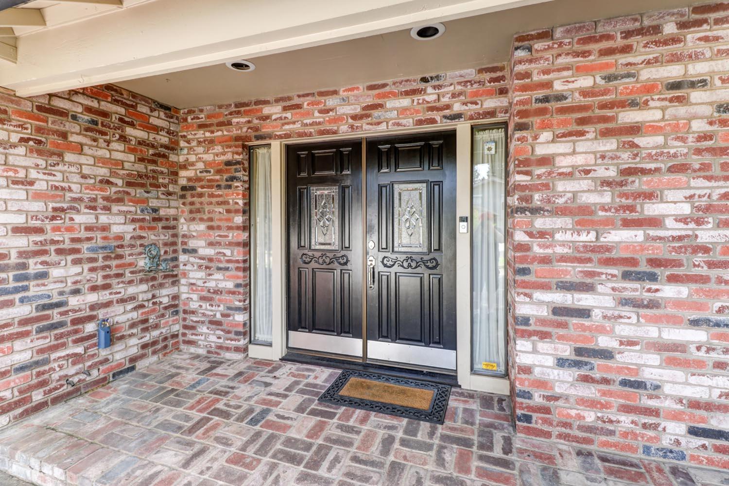 120 River Ridge Way Folsom, CA 95630 - Photo 3 of 70