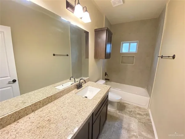 $1,050 | 5709 Nightingale Avenue, Unit 1, Mission, TX 78573