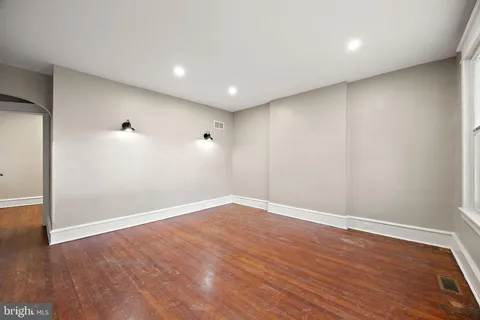 $1,800 | 1522 West 7th Street, Unit 1, Wilmington, DE 19805