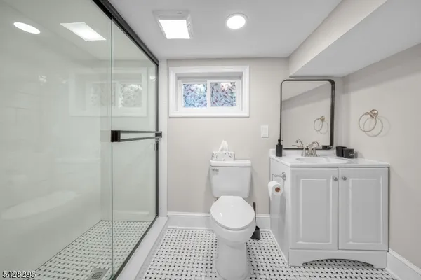 $4,600 | 1583 Summit Avenue, Hillside, NJ 07205