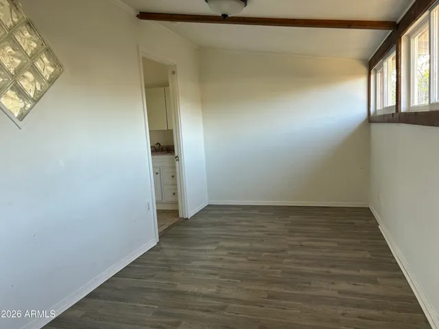 $1,100 | 5545 West State Avenue, Glendale, AZ 85301