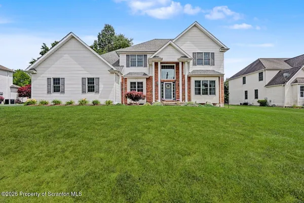 $550,000 | 526 Garfield Avenue, Jermyn, PA 18433