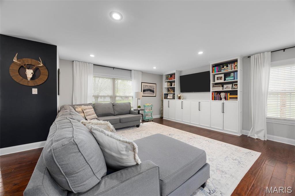 248 Leichester Circle Ballwin, MO 63011 - Photo 12 of 52