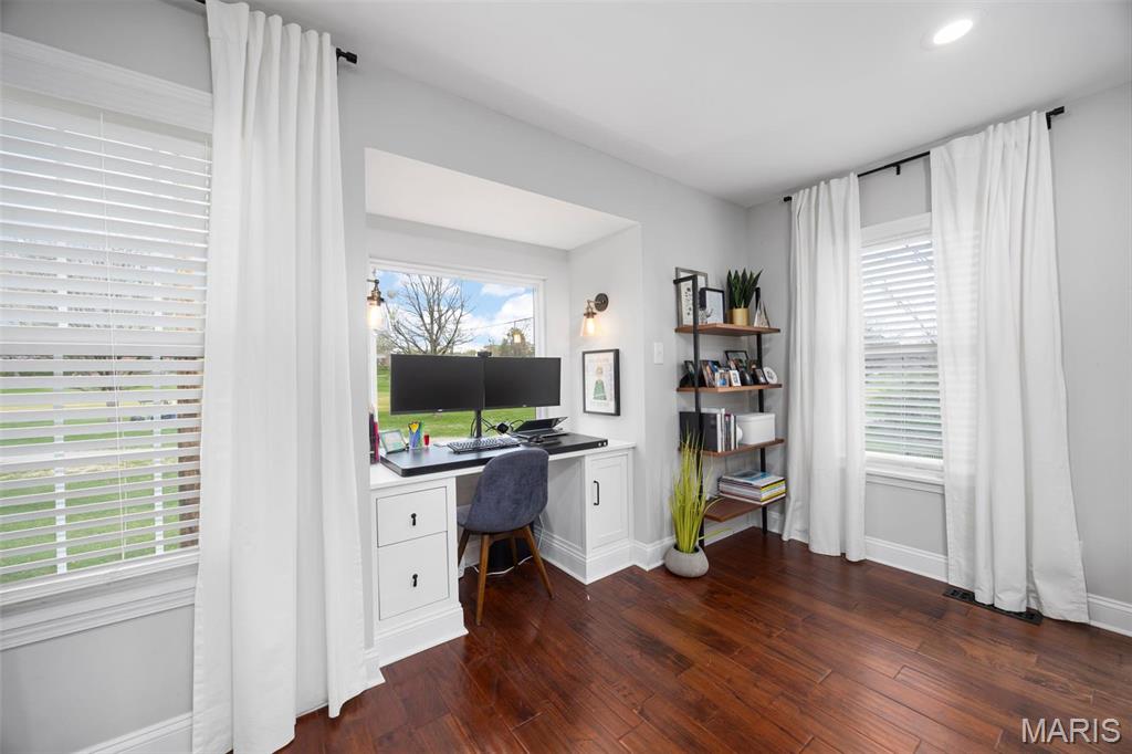 248 Leichester Circle Ballwin, MO 63011 - Photo 13 of 52