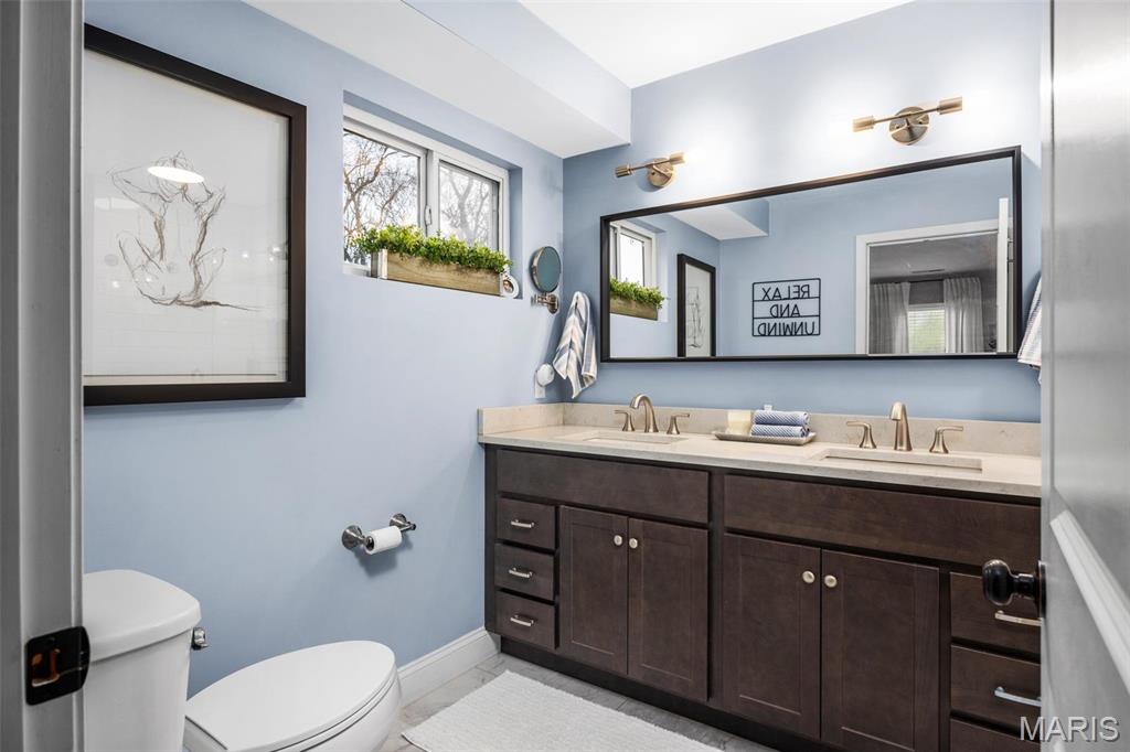 248 Leichester Circle Ballwin, MO 63011 - Photo 28 of 52