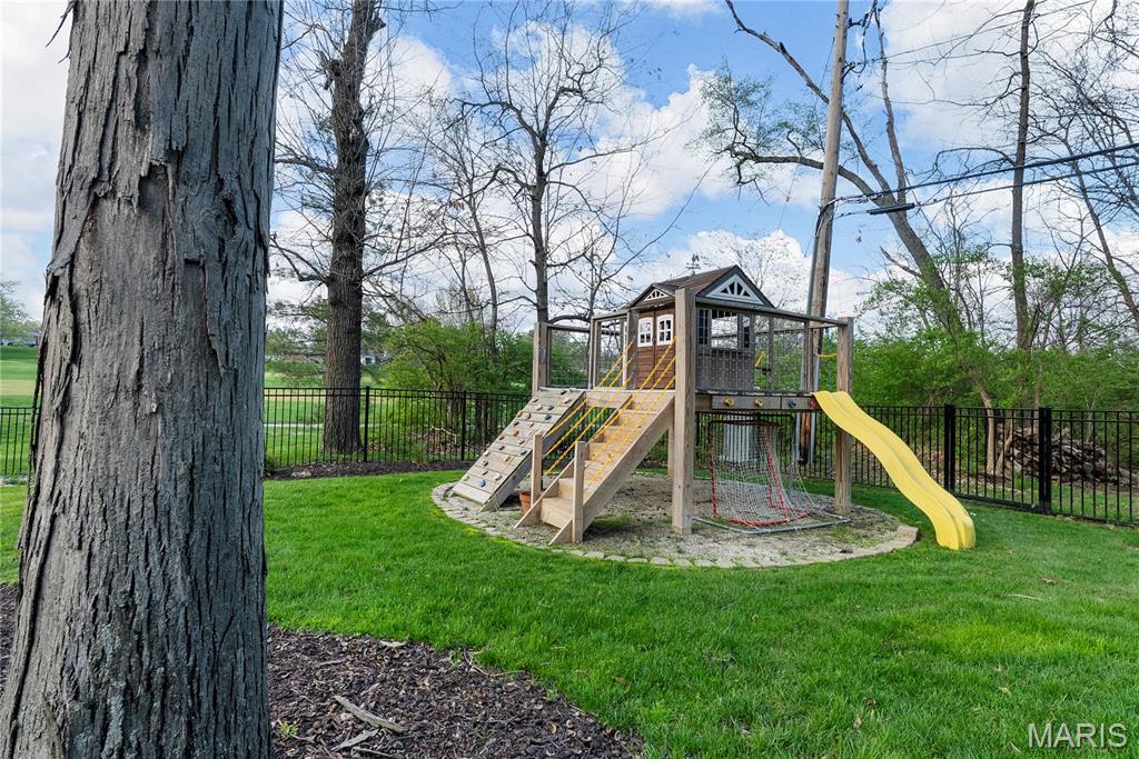 248 Leichester Circle Ballwin, MO 63011 - Photo 48 of 52