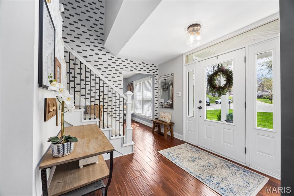 248 Leichester Circle Ballwin, MO 63011 - Photo 6 of 52