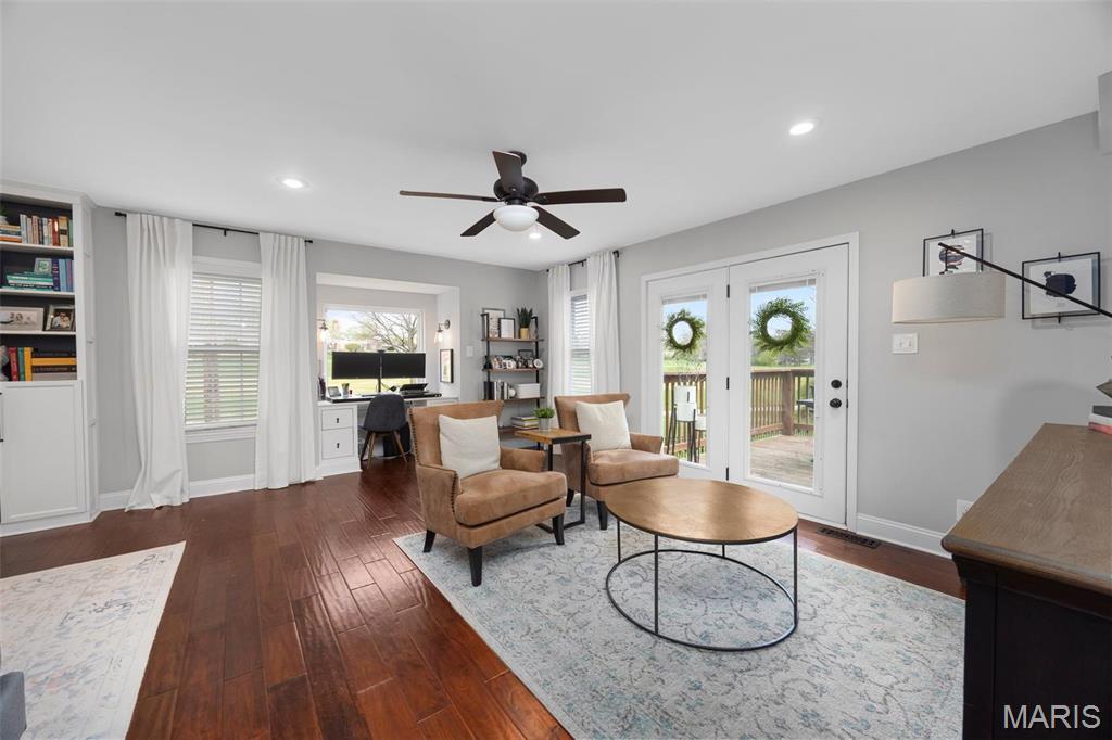 248 Leichester Circle Ballwin, MO 63011 - Photo 10 of 52