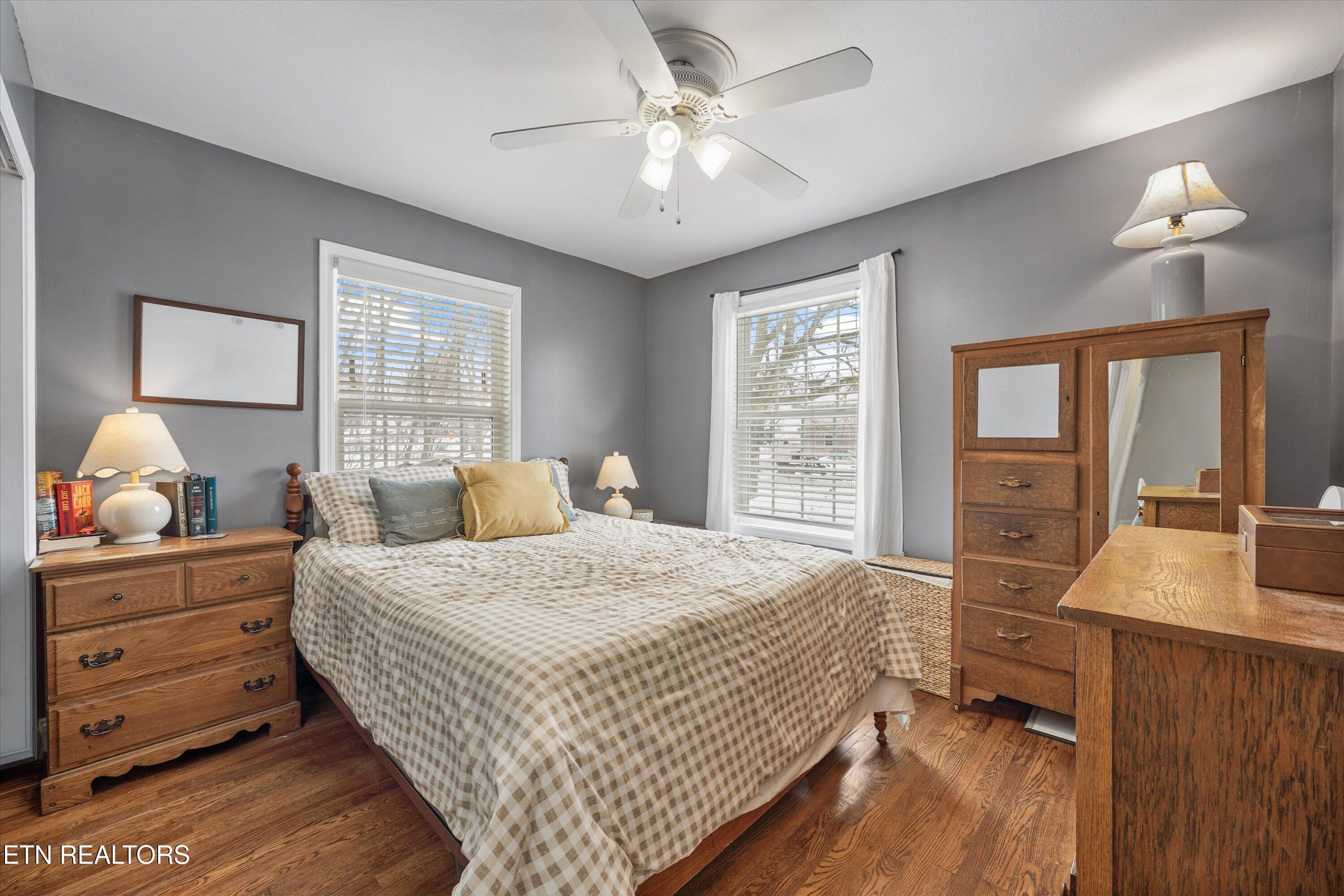 966 Poplar Street Alcoa, TN 37701 - Photo 18 of 34 Bedroom 1