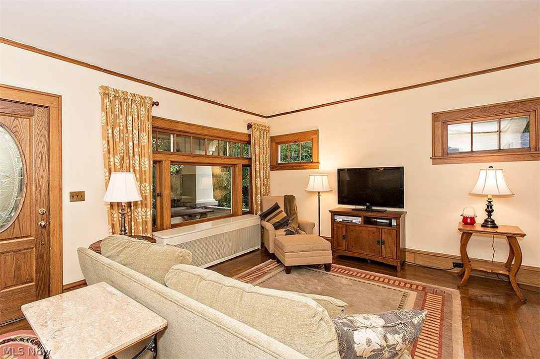 187 Solon Road Chagrin Falls, OH 44022 - Photo 6 of 34 Gallery Image 6