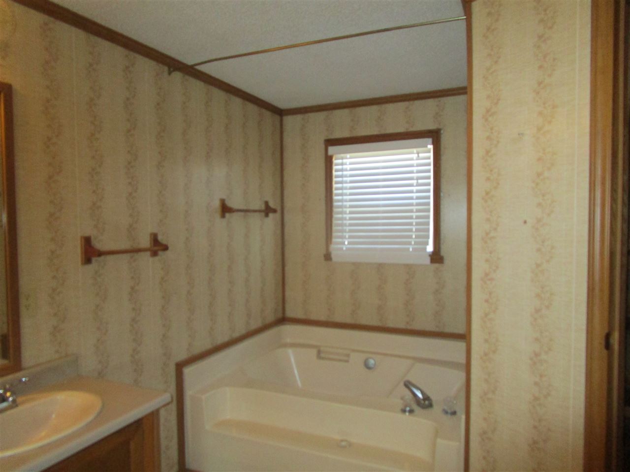 744 East Victor Hill Road Duncan, SC 29334 - Photo 16 of 22