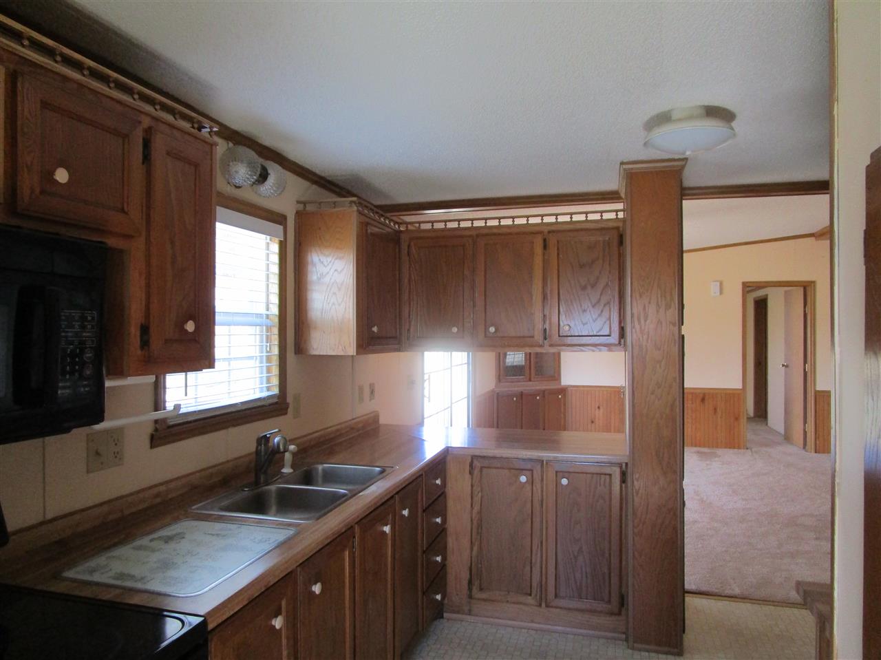744 East Victor Hill Road Duncan, SC 29334 - Photo 4 of 22