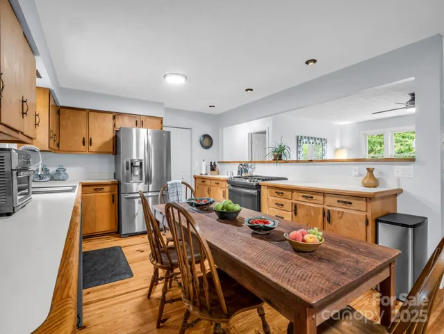 $624,000 | 61 Overbrook Drive, Saluda, NC 28773