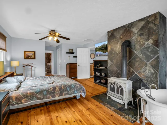 $624,000 | 61 Overbrook Drive, Saluda, NC 28773