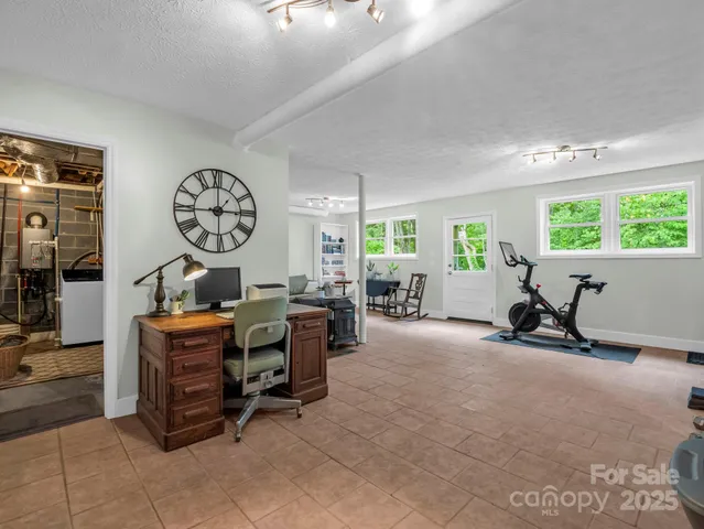 $624,000 | 61 Overbrook Drive, Saluda, NC 28773