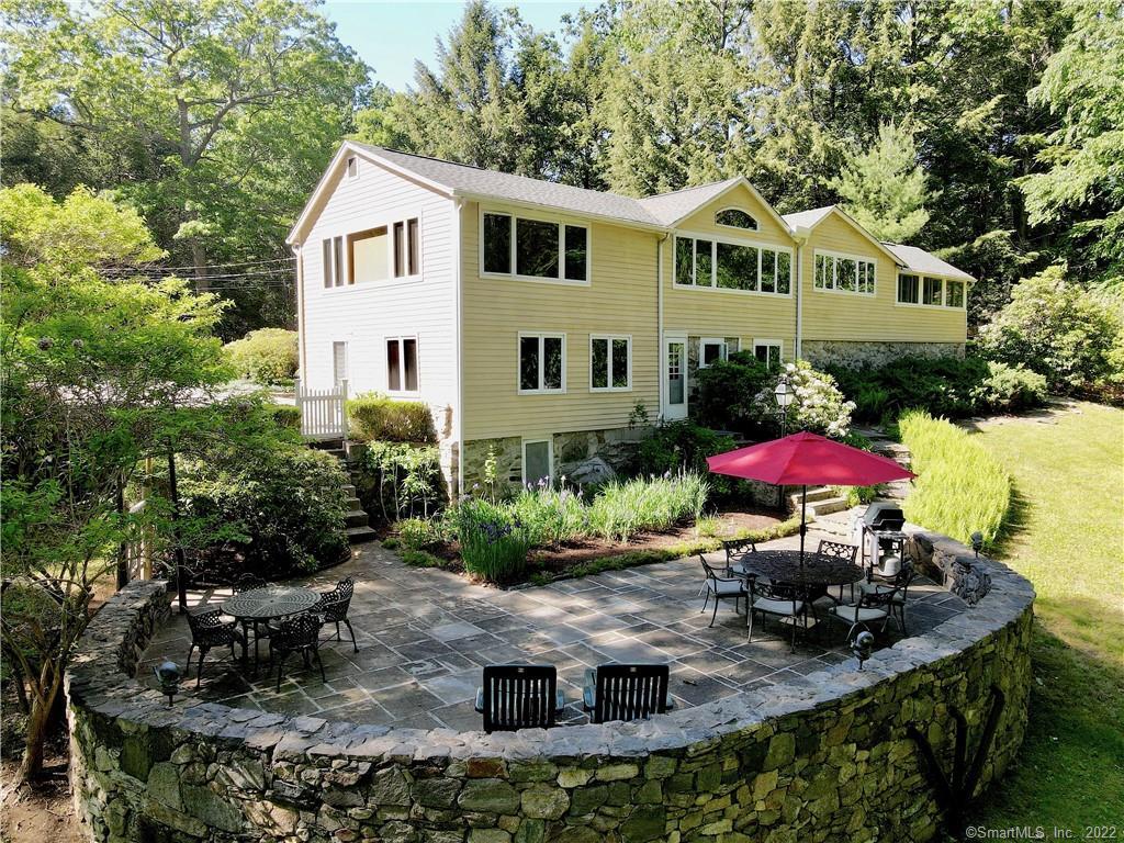 10 Garden Road Weston, CT 06883 - Photo 1 of 1