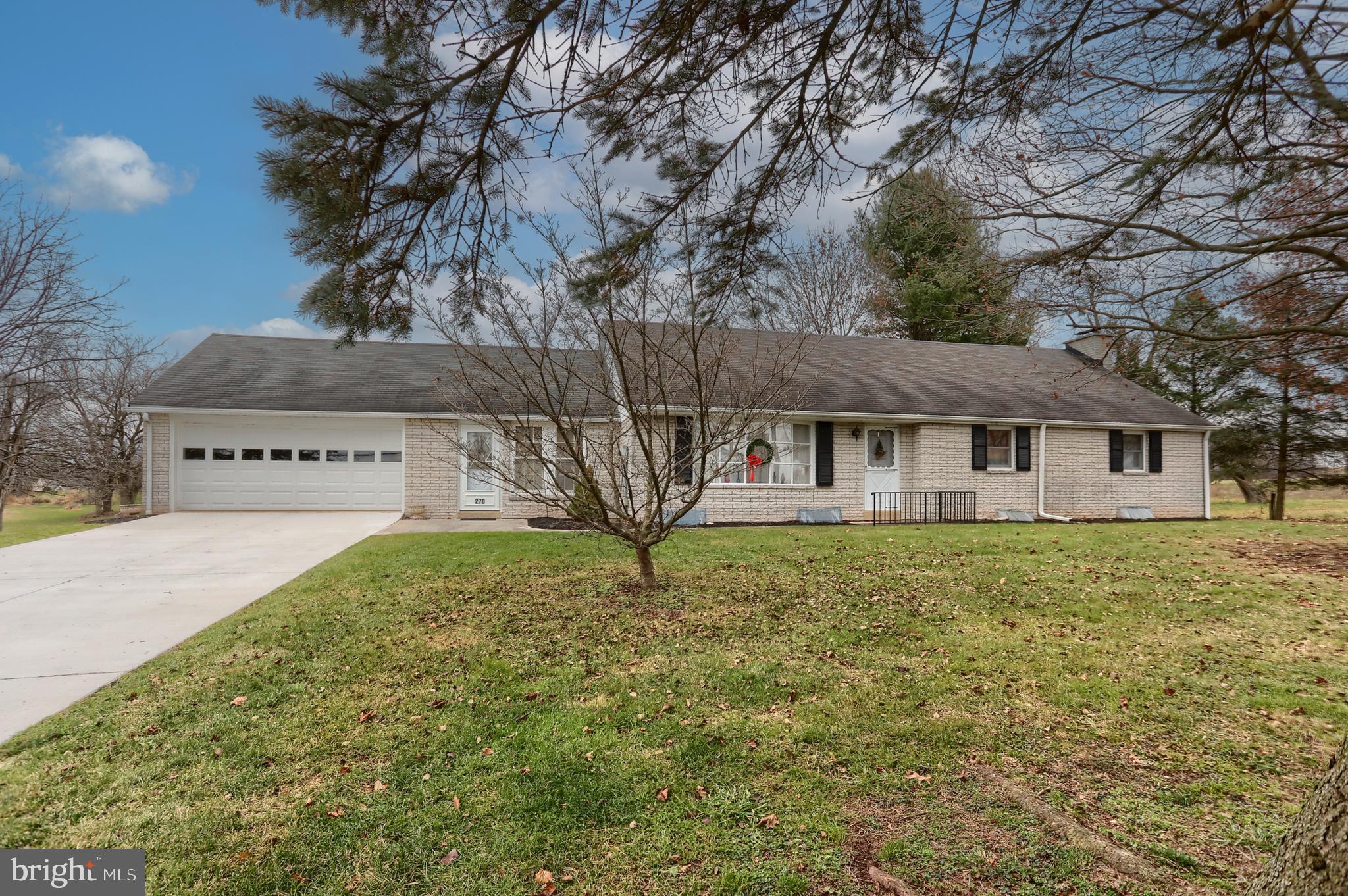 270 Gates Road Hershey, PA 17033 - Photo 3 of 32 Exterior Front