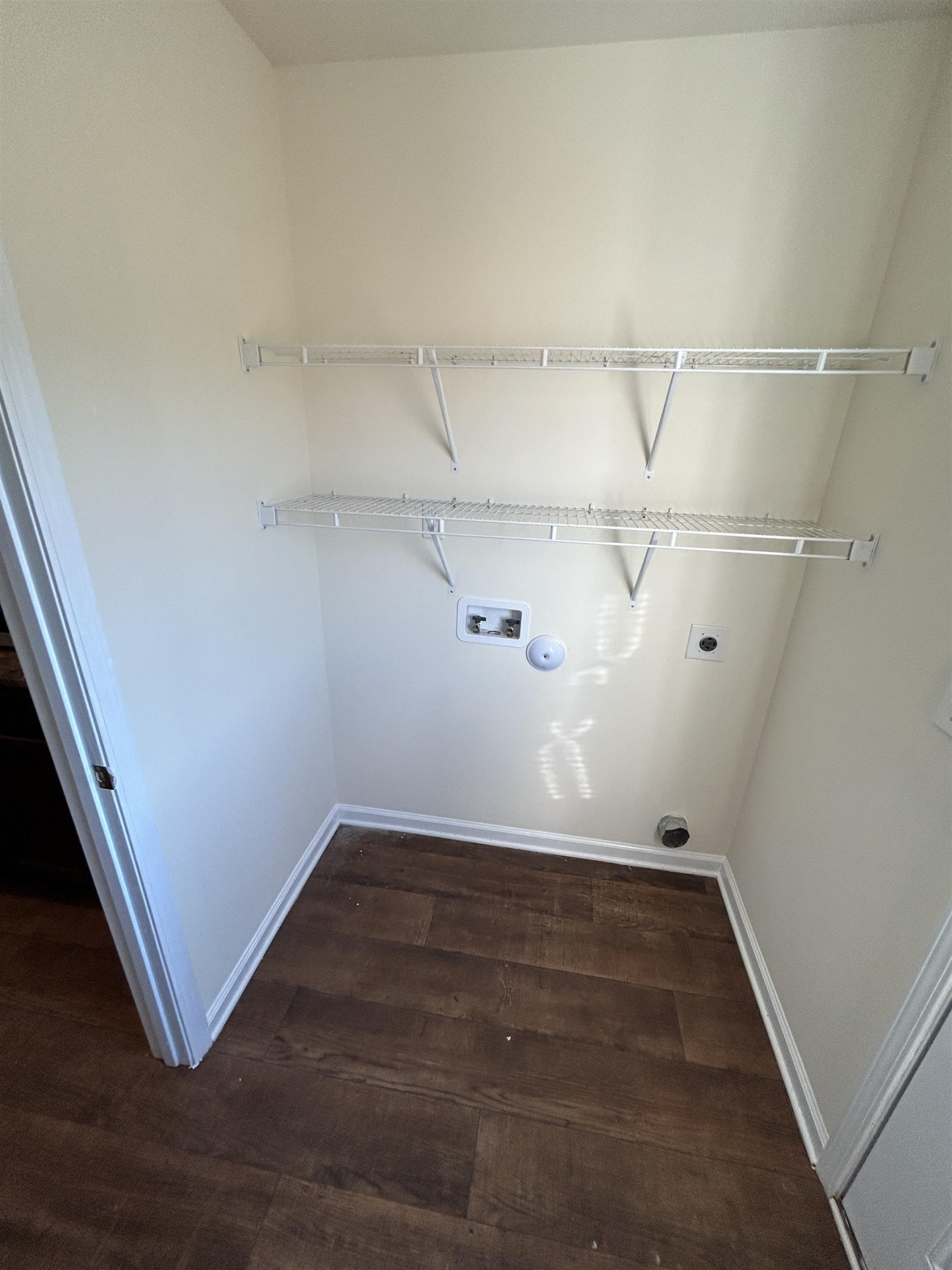 812 Grove Creek Lane Raleigh, NC 27610 - Photo 12 of 27 Photo 12