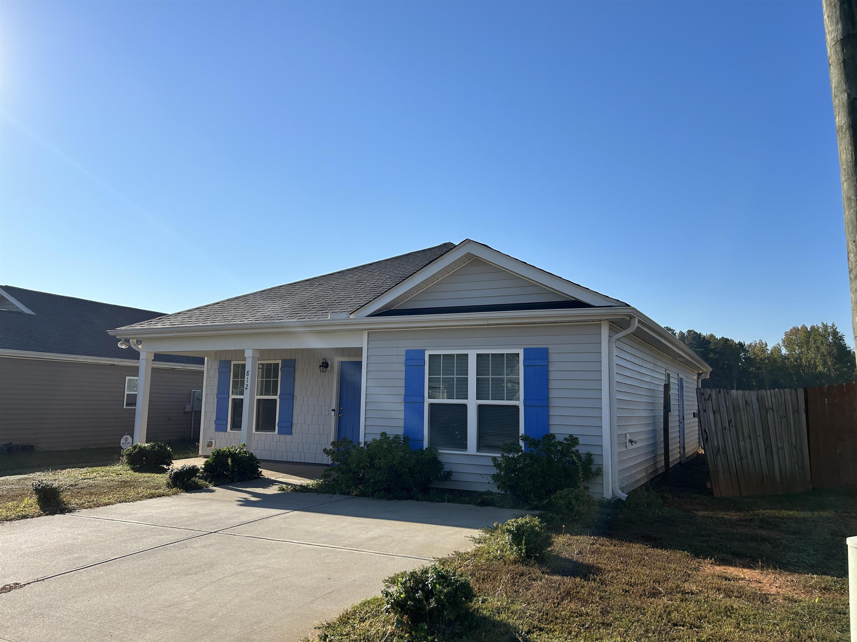 812 Grove Creek Lane Raleigh, NC 27610 - Photo 3 of 27 Photo 3
