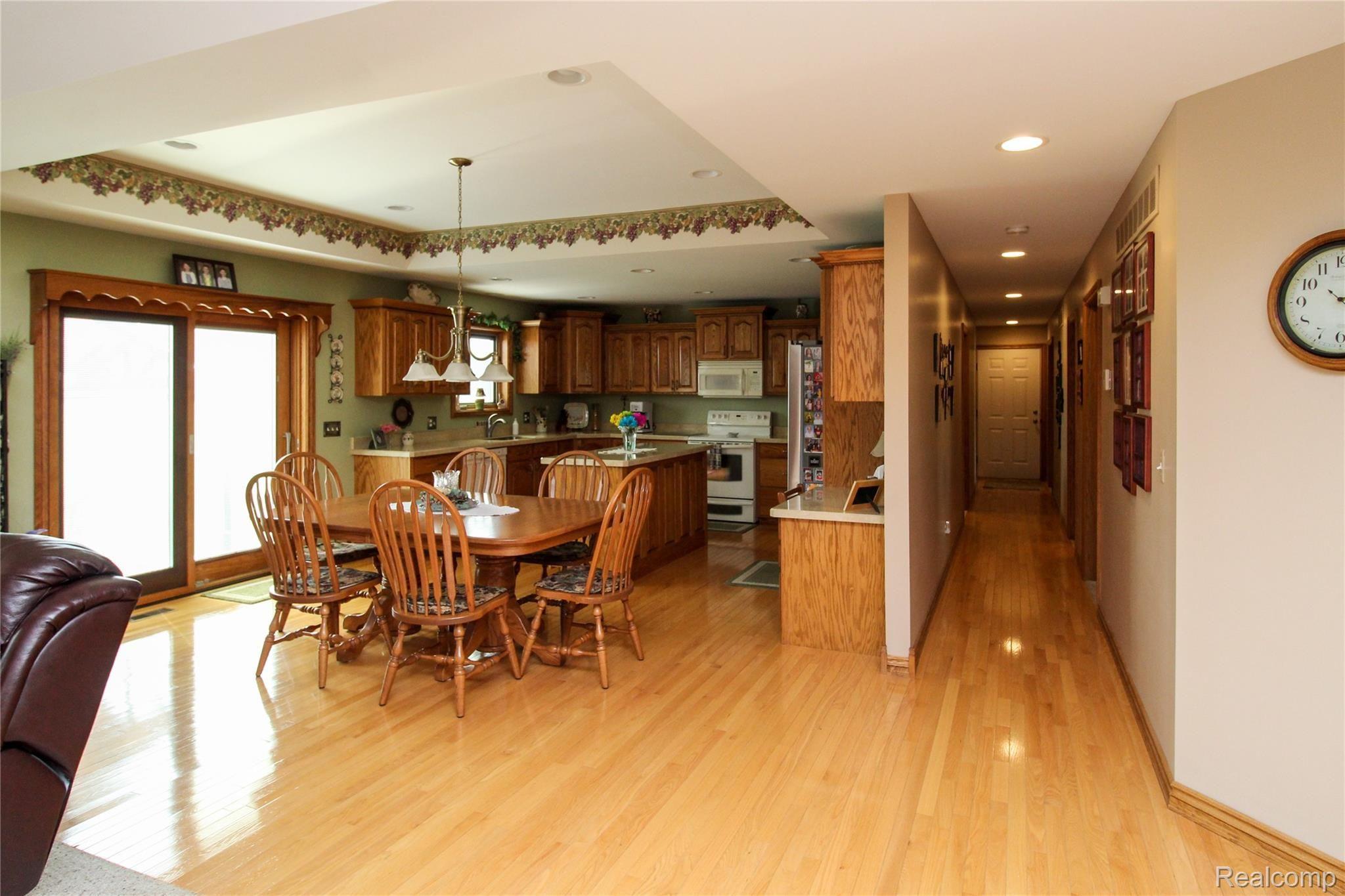 13031 Burgess Road Memphis, MI 48041 - Photo 12 of 44 Kitchen 2.jpg