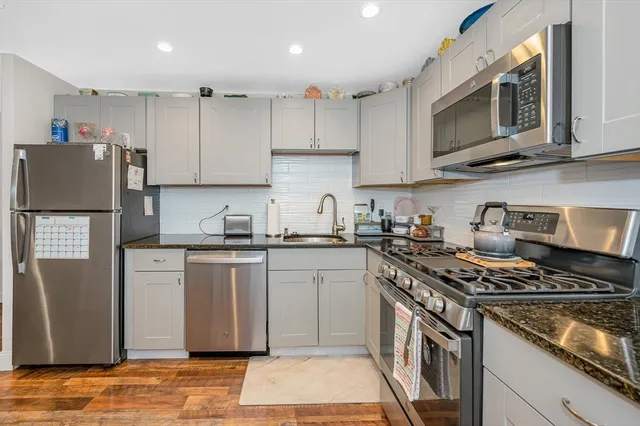 $270,000 | 1 Brown Avenue, Unit 380, Amesbury, MA 01913