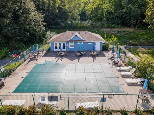 $270,000 | 1 Brown Avenue, Unit 380, Amesbury, MA 01913