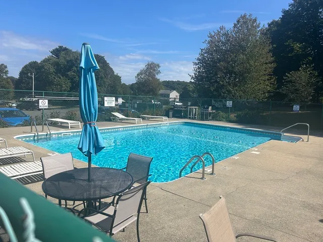 $270,000 | 1 Brown Avenue, Unit 380, Amesbury, MA 01913