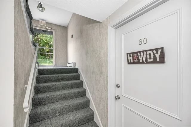 $270,000 | 1 Brown Avenue, Unit 380, Amesbury, MA 01913