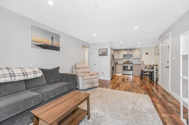 $270,000 | 1 Brown Avenue, Unit 380, Amesbury, MA 01913