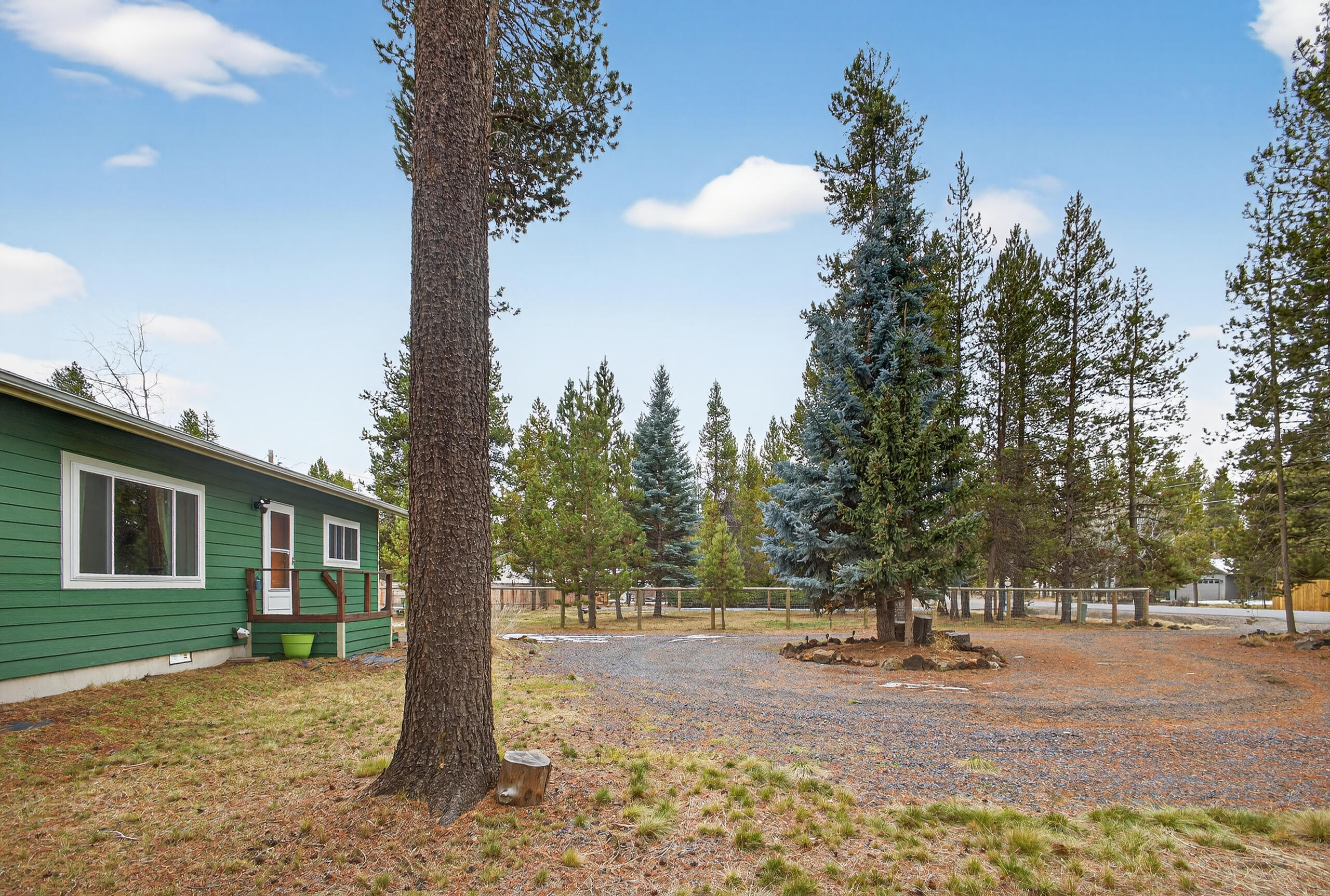 55762 Snow Goose Road Bend, OR 97707 - Photo 3 of 35 005_Snow Goose_114
