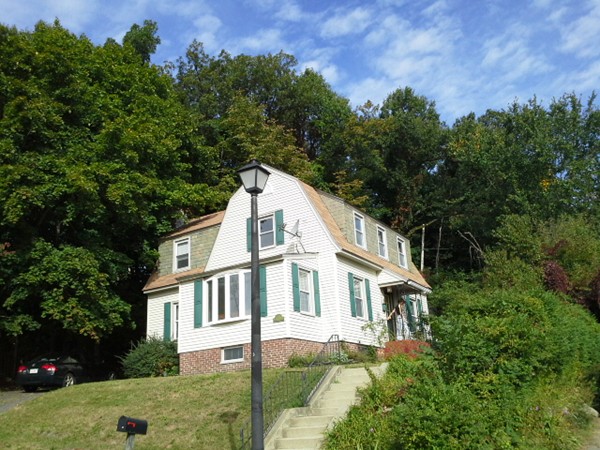 9 Poniken Road Worcester, MA 01606 - Photo 1 of 27 Gallery Image 1