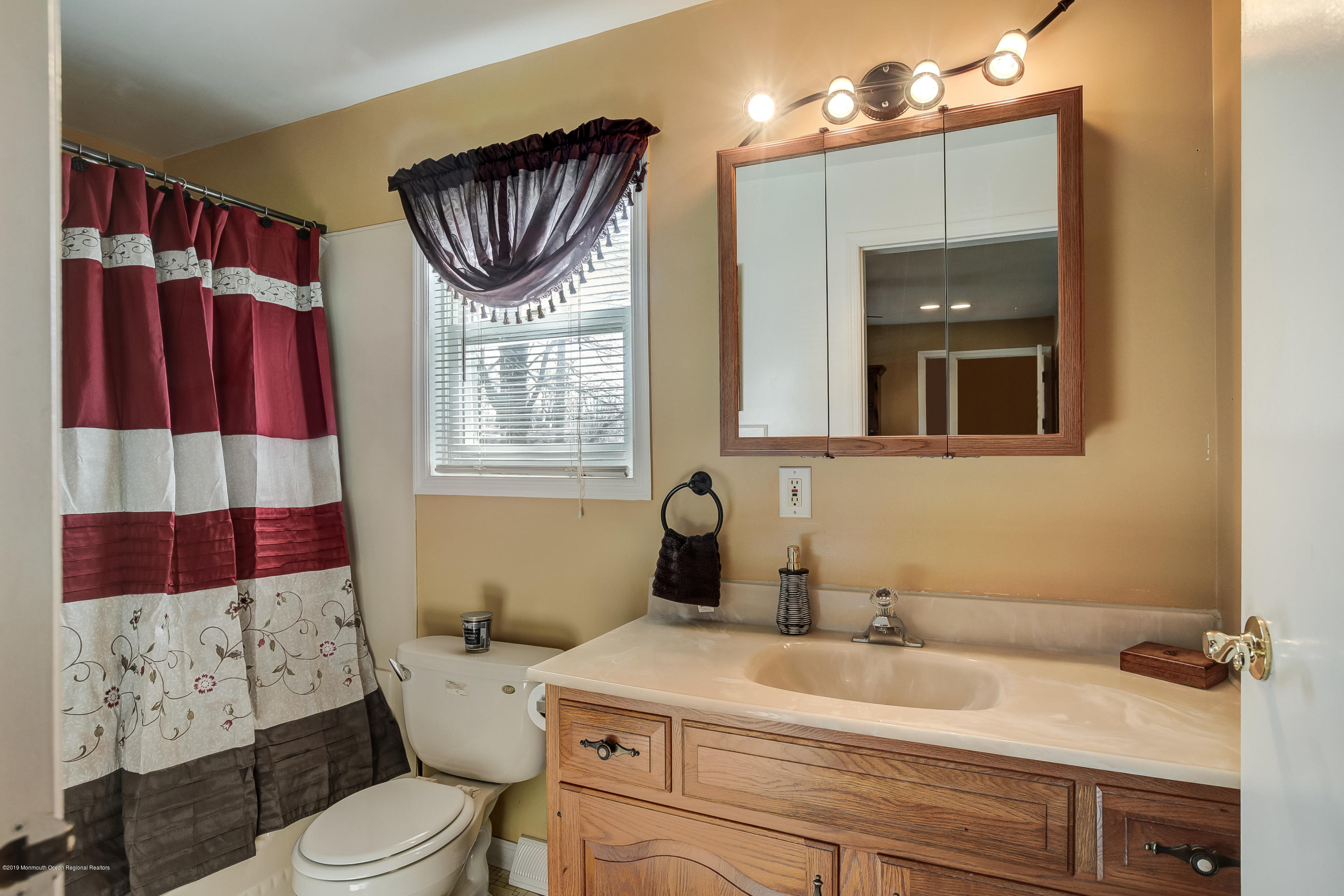 104 South New Prospect Road Jackson, NJ 08527 - Photo 11 of 24 012_Bathroom