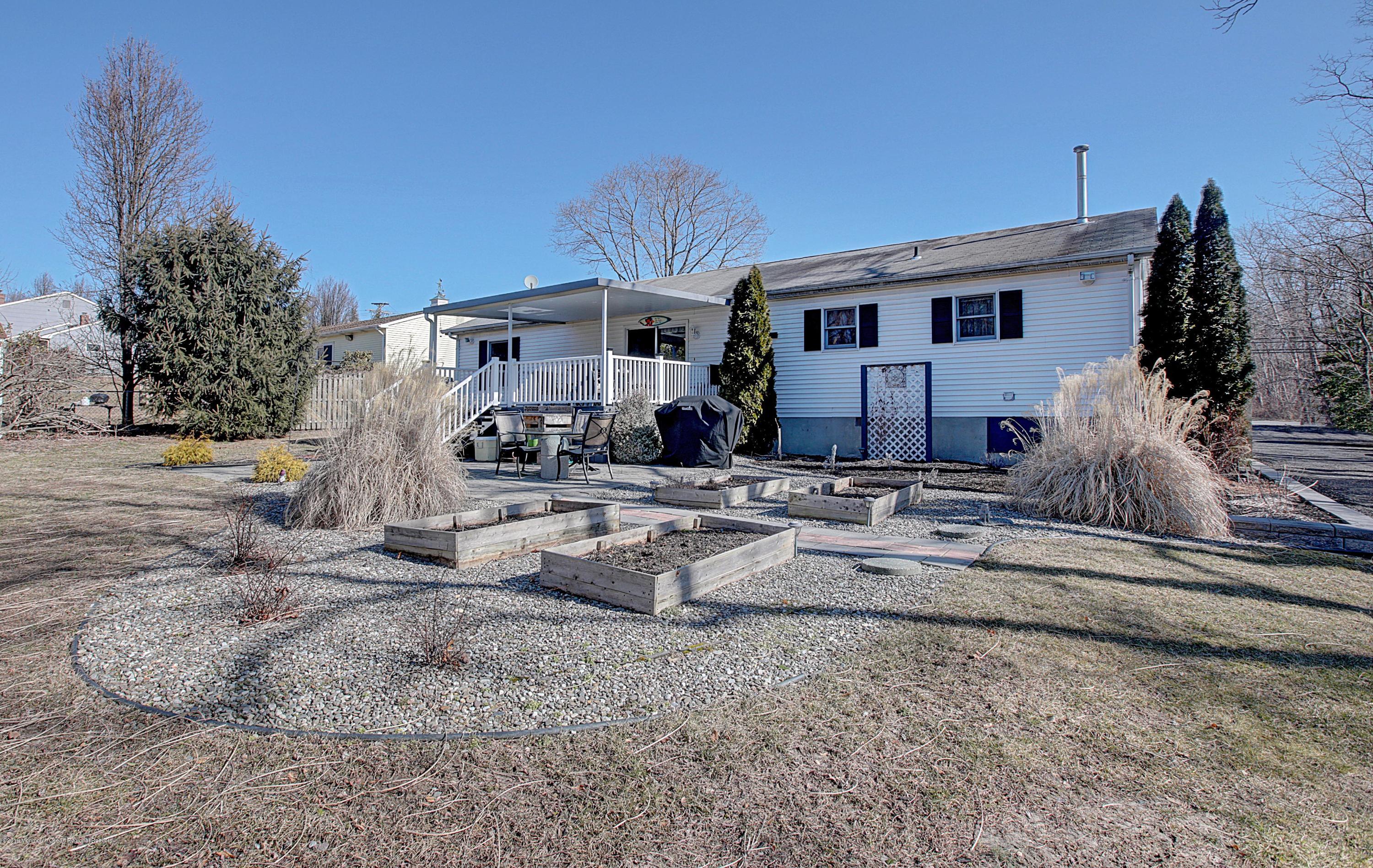 104 South New Prospect Road Jackson, NJ 08527 - Photo 17 of 24 018_Back of Home