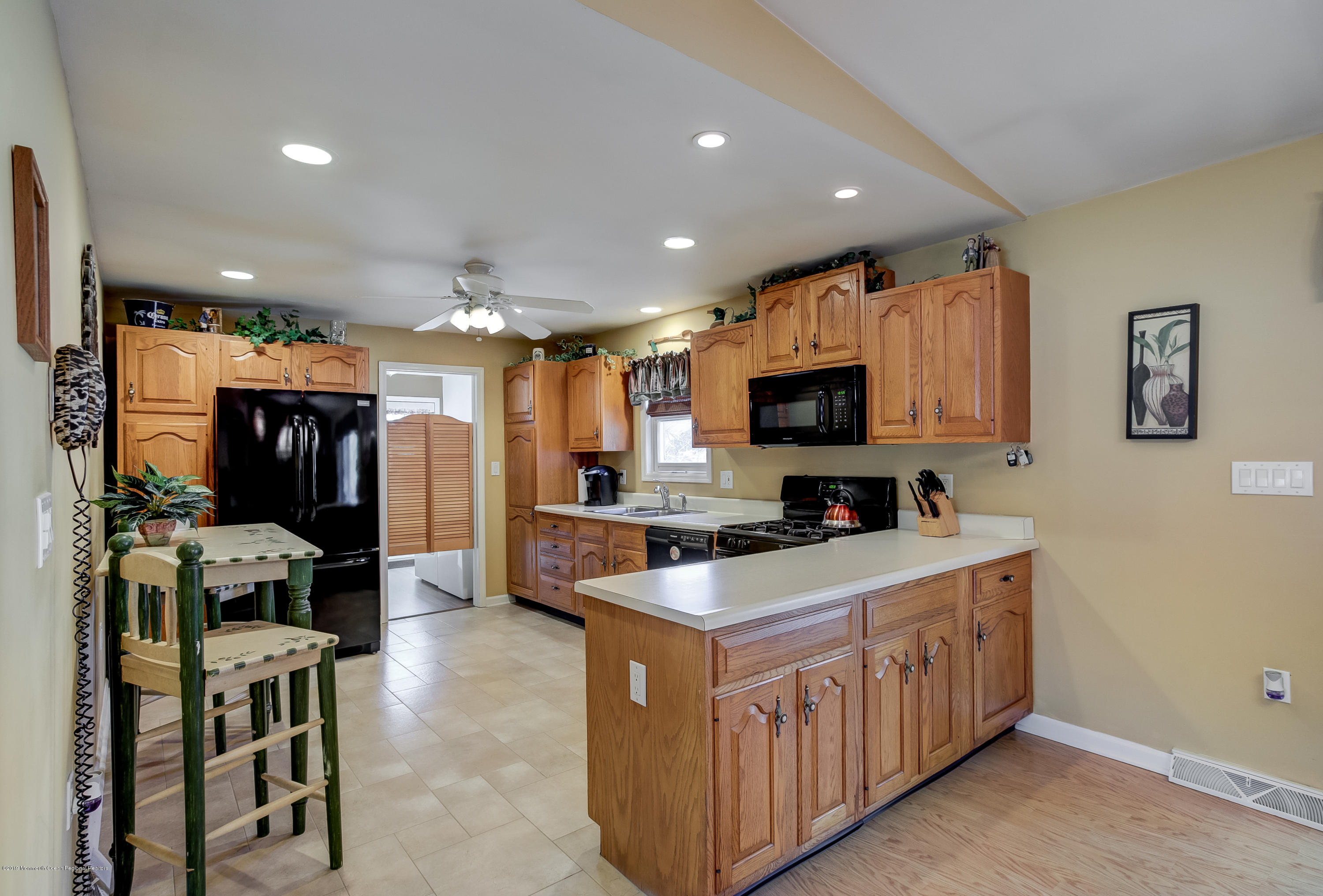 008_Kitchen