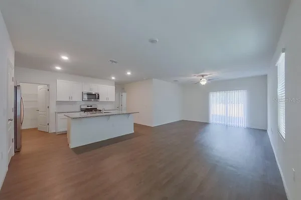 $2,495 | 31914 Katelin Circle, Leesburg, FL 34748