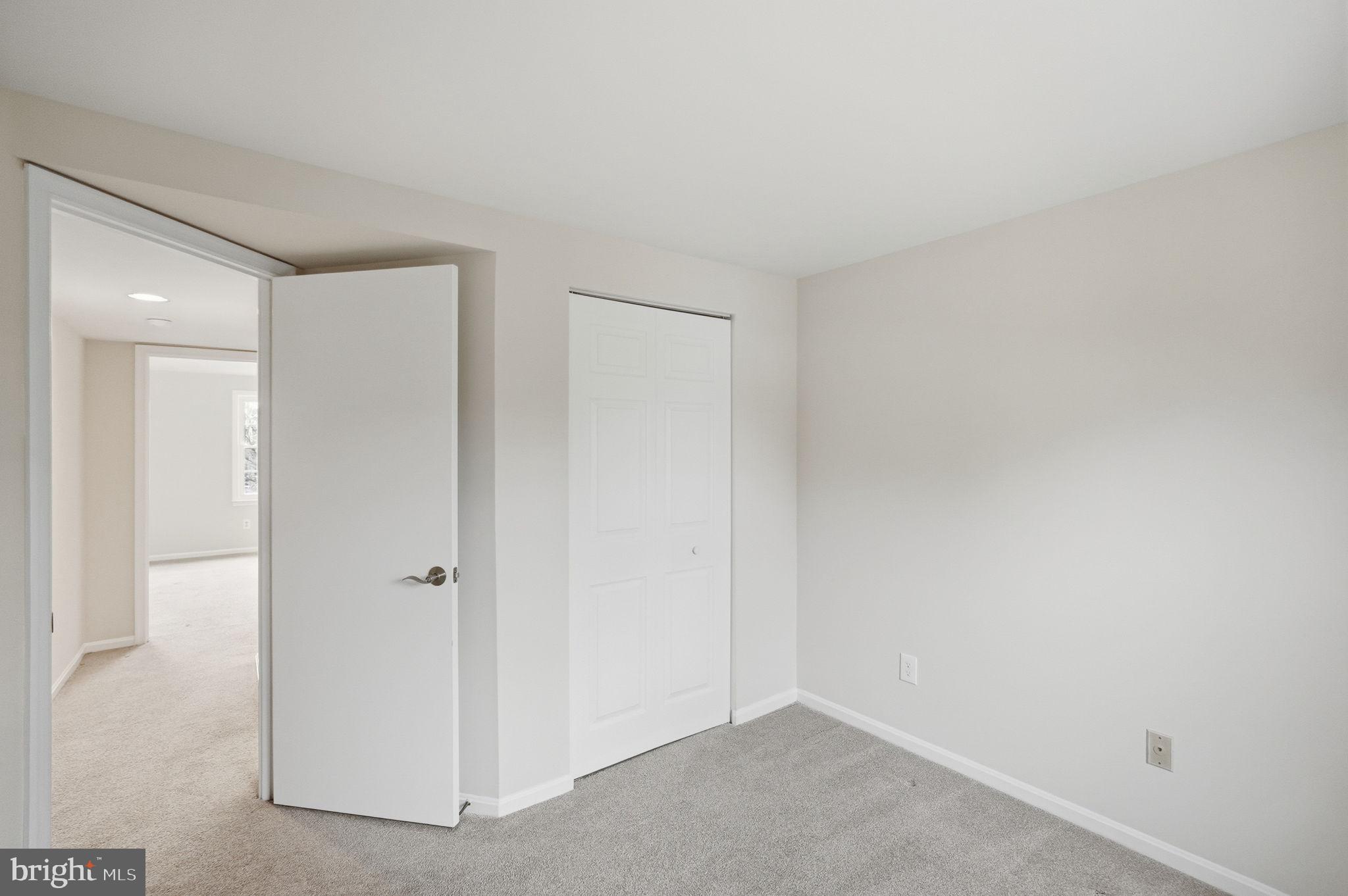 8647 Hawk Run Terrace Gaithersburg, MD 20886 - Photo 16 of 22 Bedroom 3