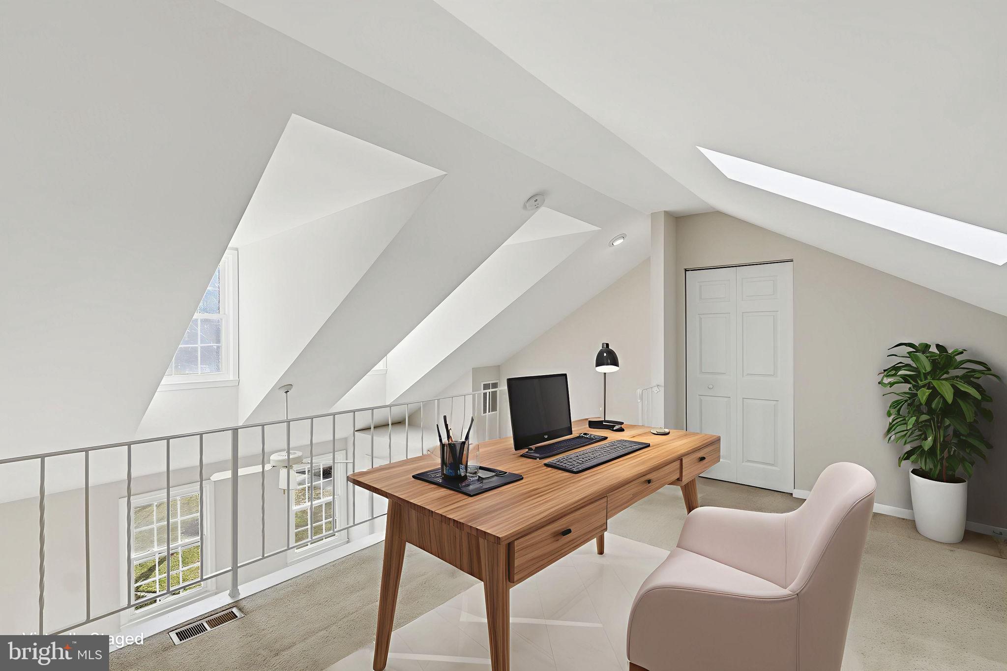 8647 Hawk Run Terrace Gaithersburg, MD 20886 - Photo 10 of 22 Loft Area