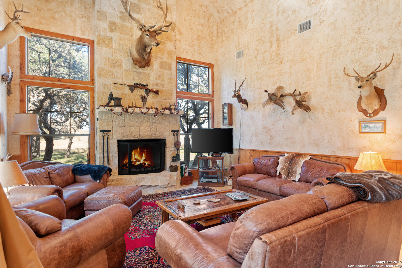 950 River Road Utopia, TX 78884 - Photo 13 of 31