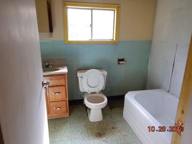 81 McChain Road Finleyville, PA 15332 - Photo 7 of 14 Gallery Image 7