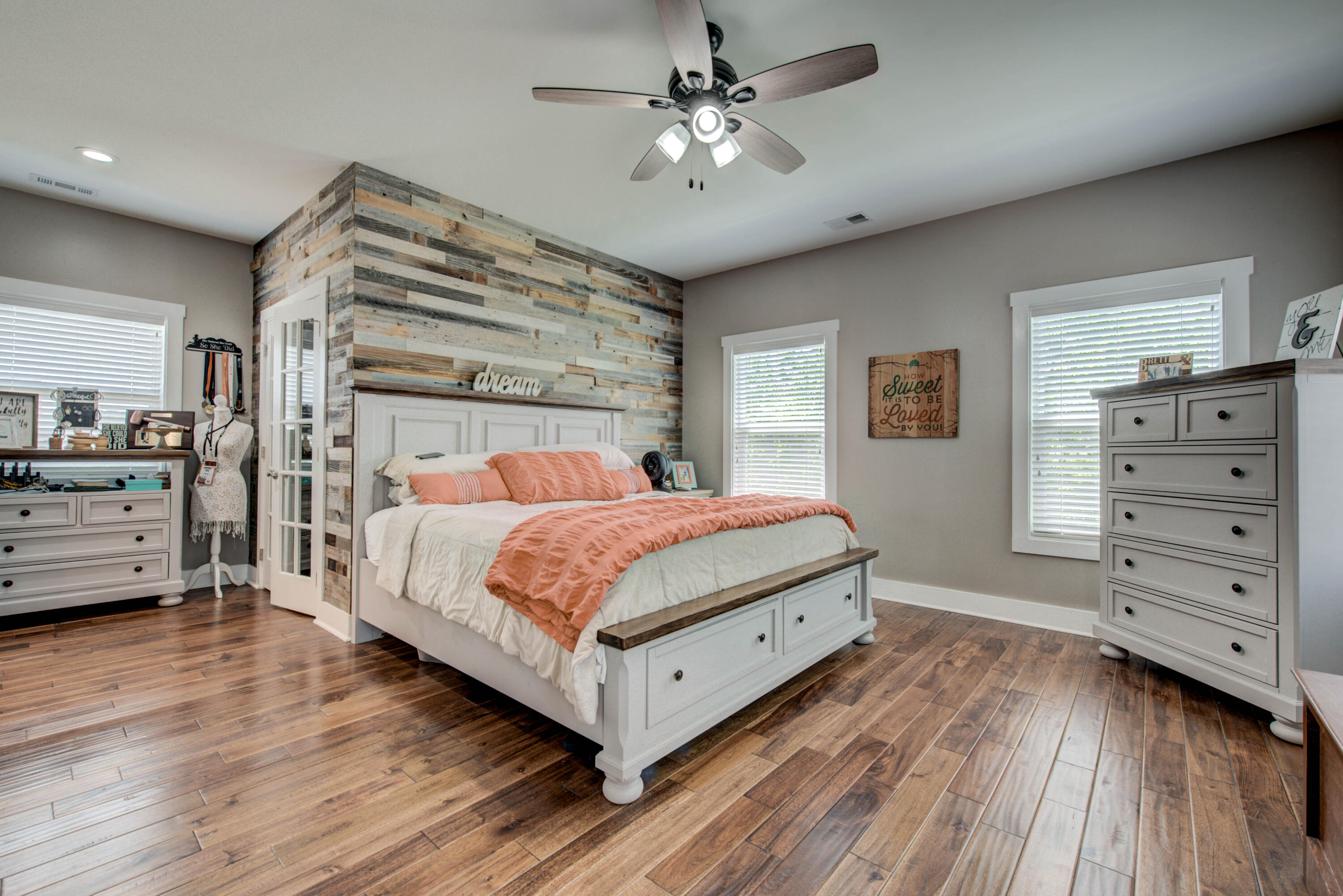 1448 Rippling Waters Circle Sevierville, TN 37876 - Photo 17 of 40 20