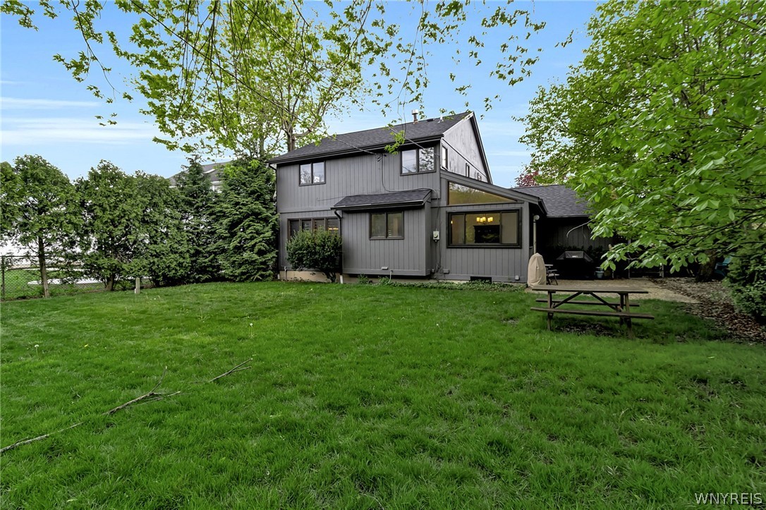 62 Rue Madeleine Amherst, NY 14221 - Photo 4 of 40