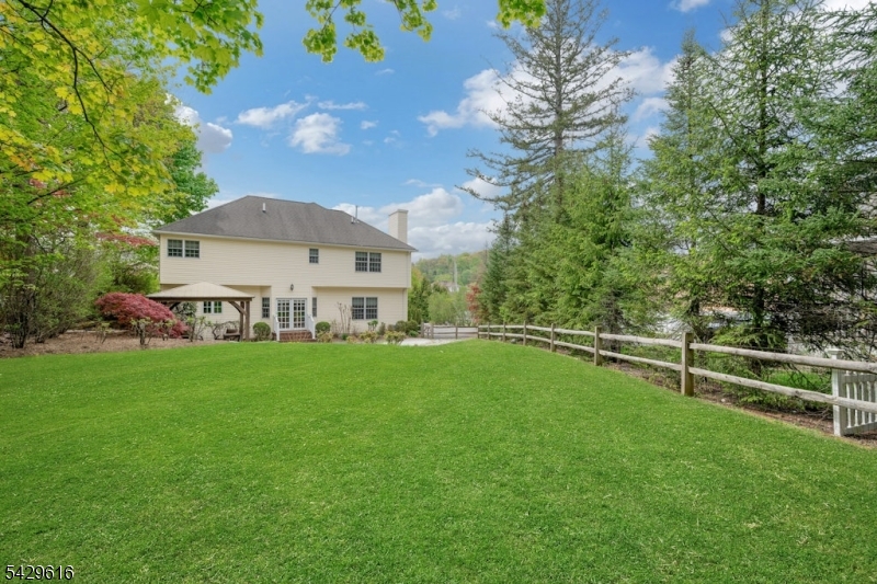 22 Mt Airy Road Bernardsville, NJ 07924 - Photo 15 of 16