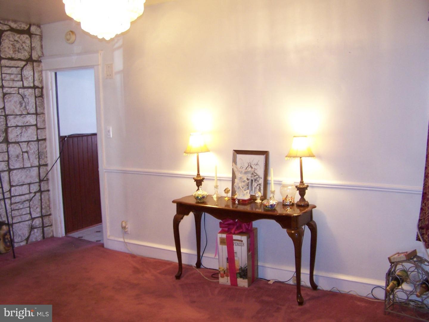 1828 Ashley Road Philadelphia, PA 19126 - Photo 4 of 7 Gallery Image 4