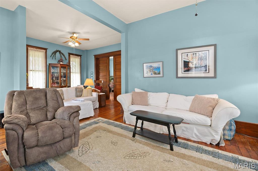 791 Clinton Street Carlyle, IL 62231 - Photo 21 of 49