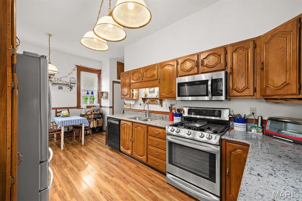 791 Clinton Street Carlyle, IL 62231 - Photo 6 of 49