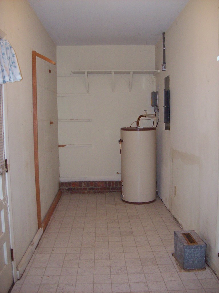 236 Chambers Road Macon, GA 31217 - Photo 16 of 29 a view of a storage